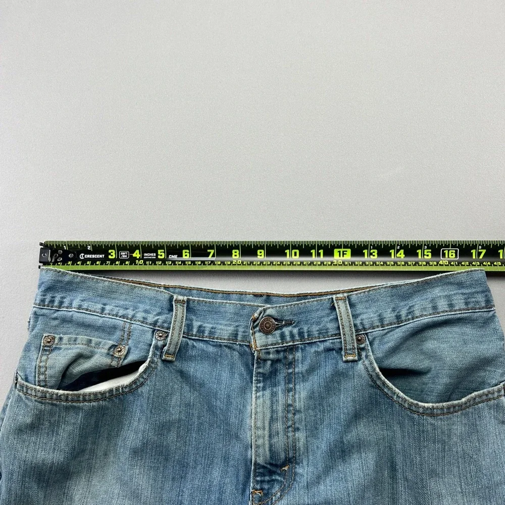 Levis Relaxed Straight Jeans Mens 34x30 Blue Denim Cotton Mid Rise Medium Wash